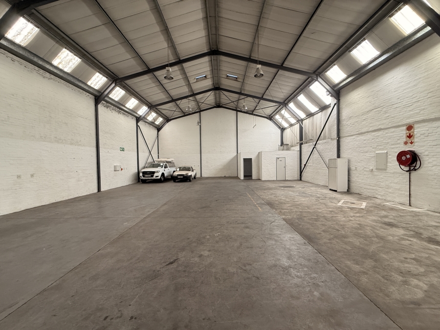 To Let commercial Property for Rent in Parow Industrial Western Cape